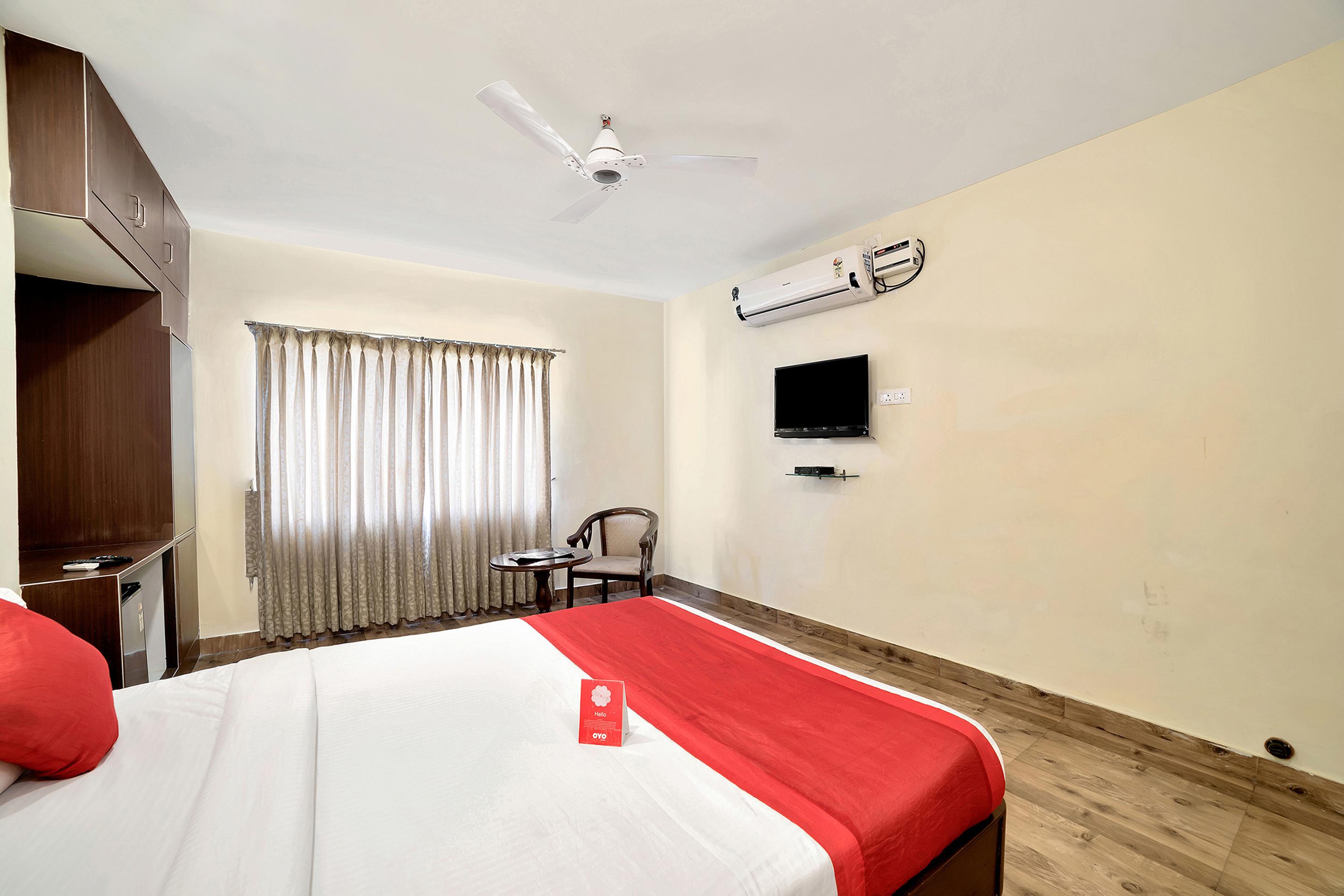 היידראבד Oyo 674 Apartment Hotel Manar Luxury Suites מראה חיצוני תמונה